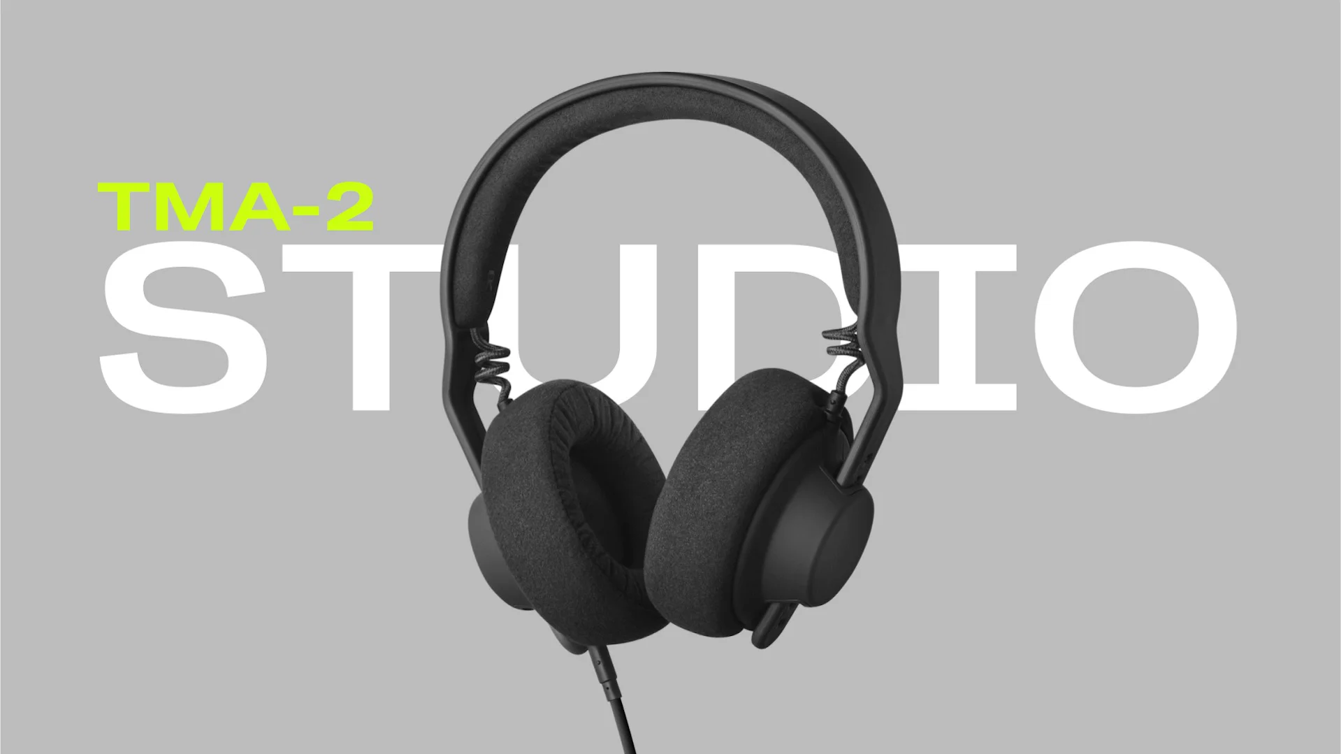 AIAIAI TMA-2 Studio lineup · quatro modelos de fone de estúdio