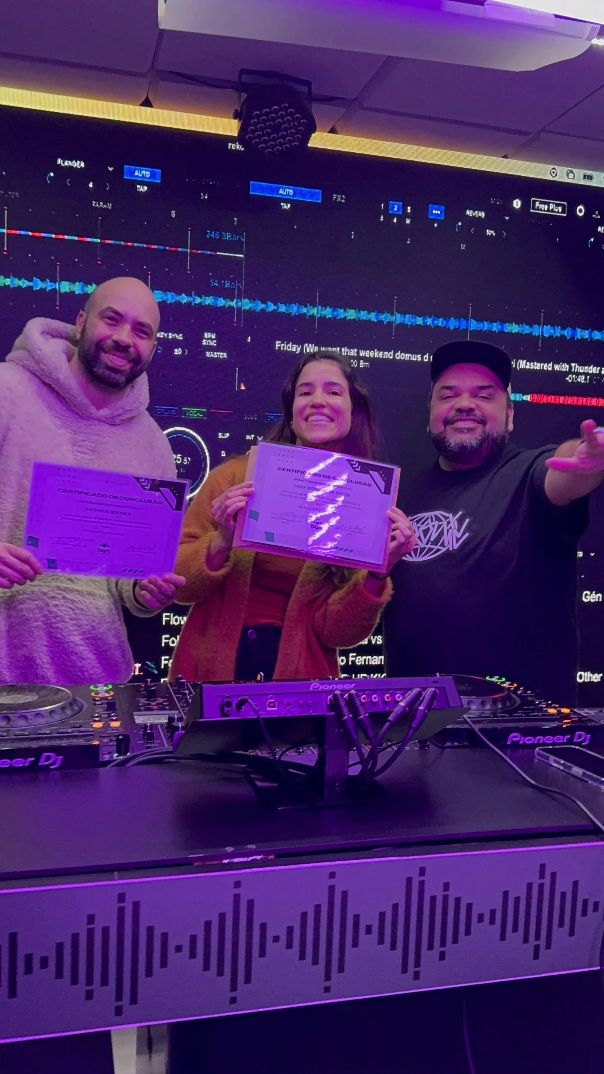 Aluno formado DJ Ban EMC