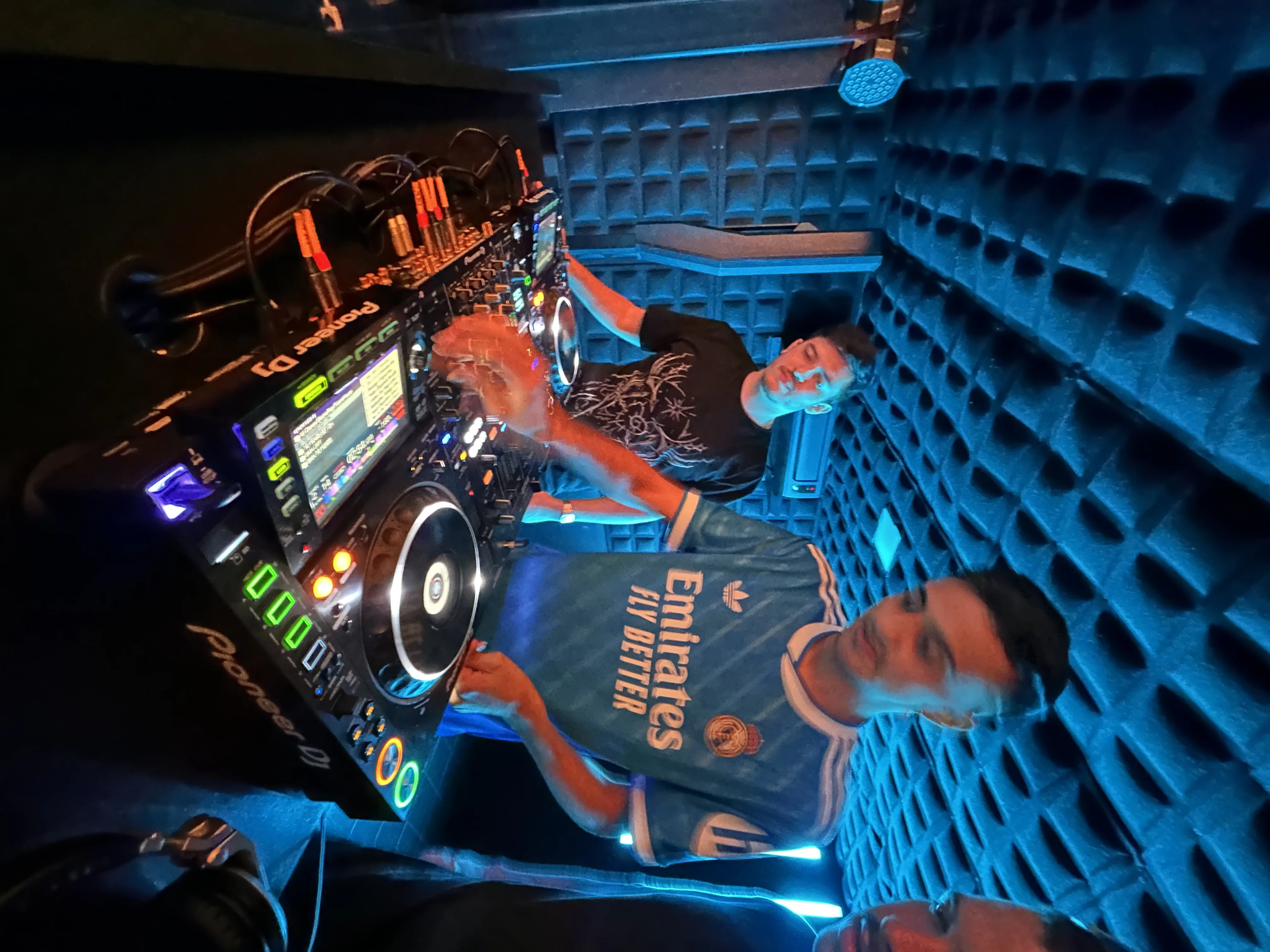 Estúdio DJ Ban EMC São Paulo · Equipamento profissional