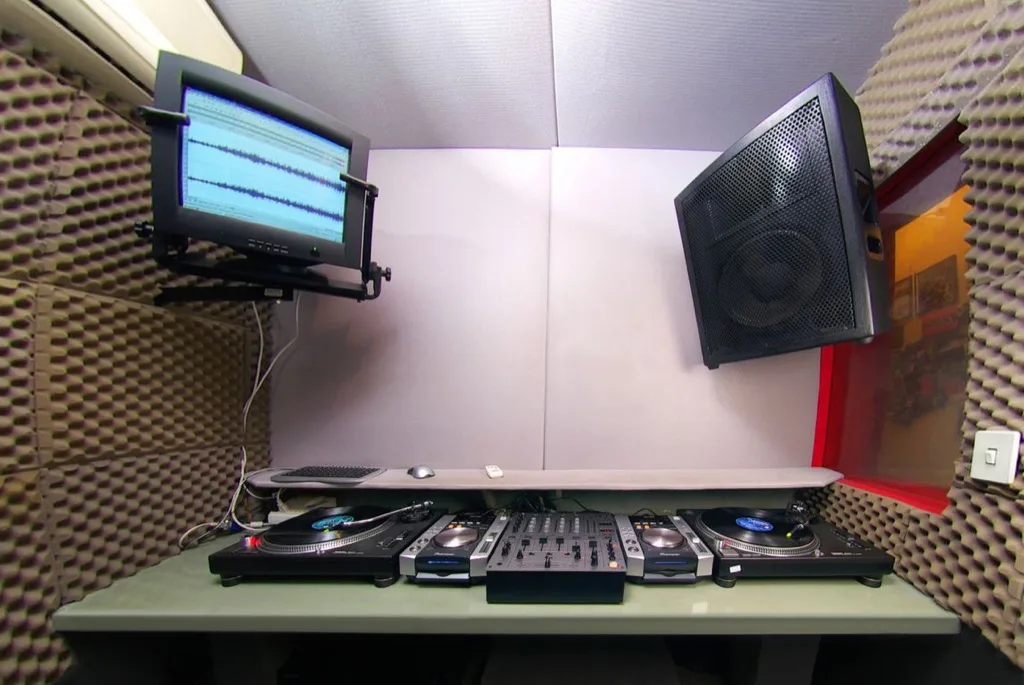 Estúdio DJ Ban EMC