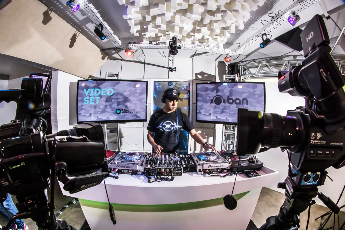 Video Set DJ Ban · gravação com câmeras · 2015