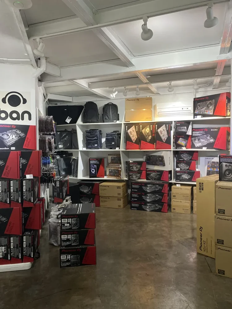 Loja DJ Ban · equipamentos Pioneer DJ