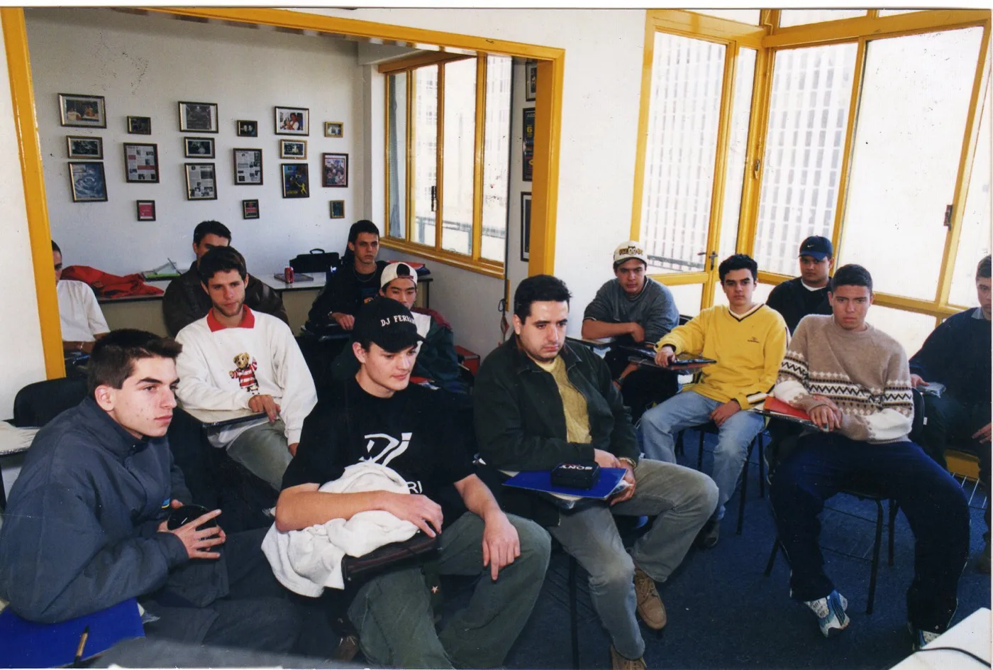 Aula de DJ · turma · DJ Ban EMC